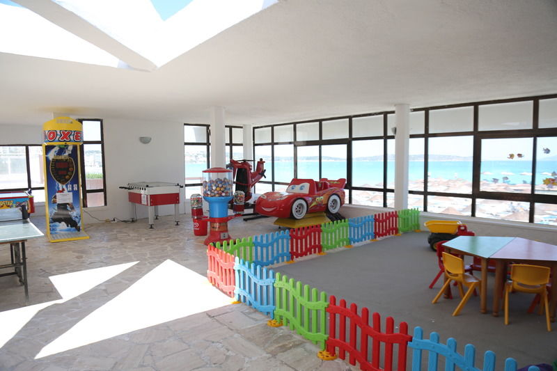 A 11 Hotel Çeşme Buitenkant foto