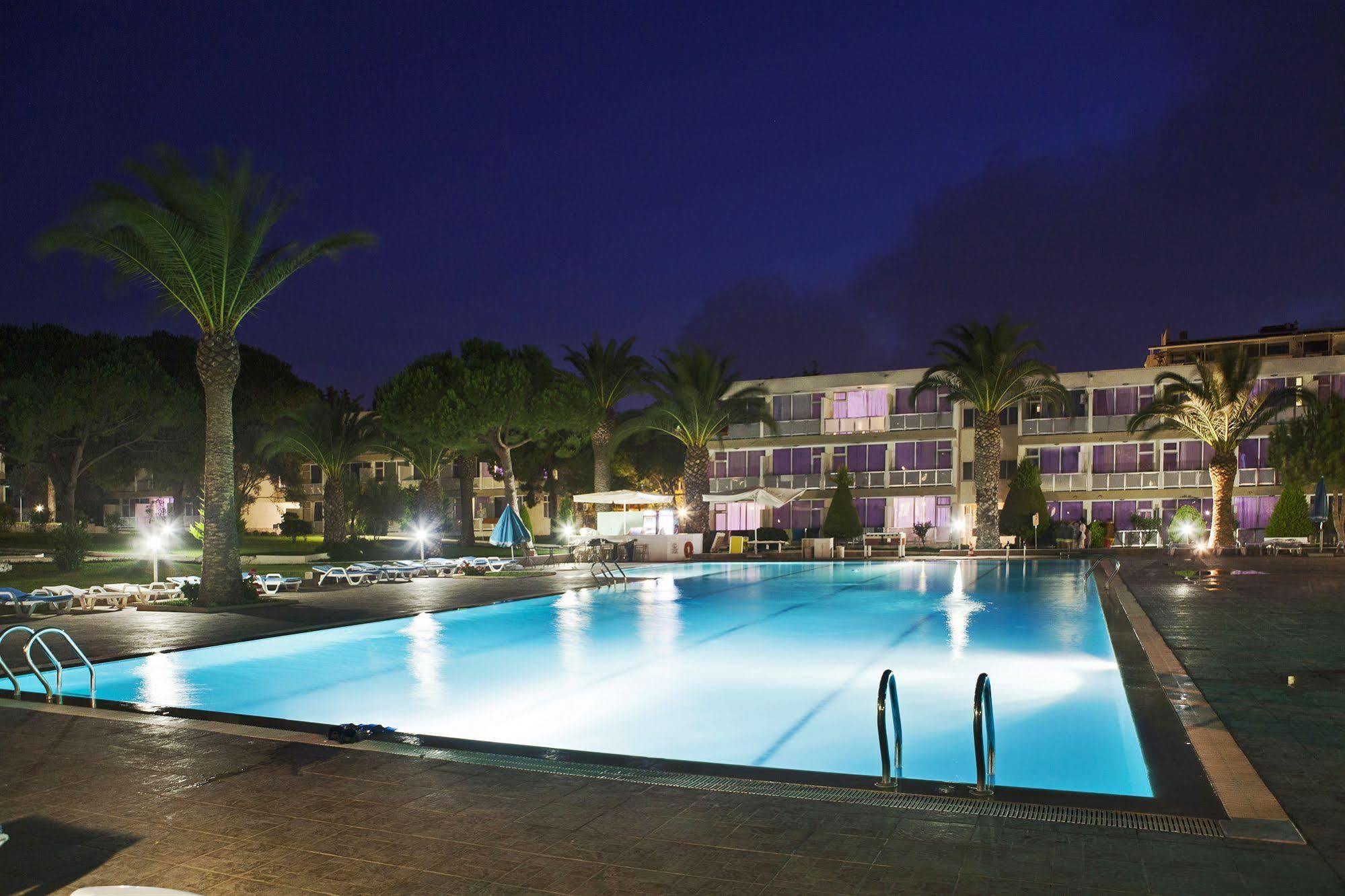 A 11 Hotel Çeşme Buitenkant foto