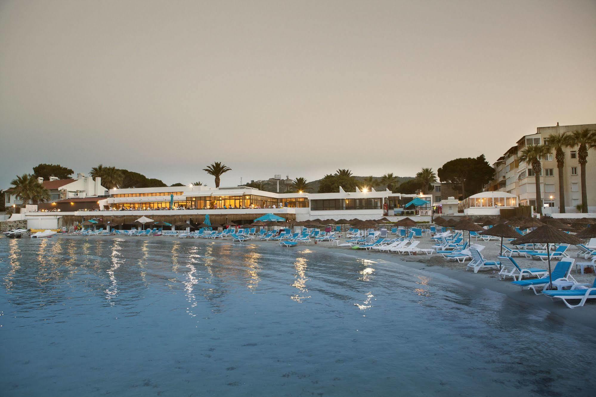 A 11 Hotel Çeşme Buitenkant foto