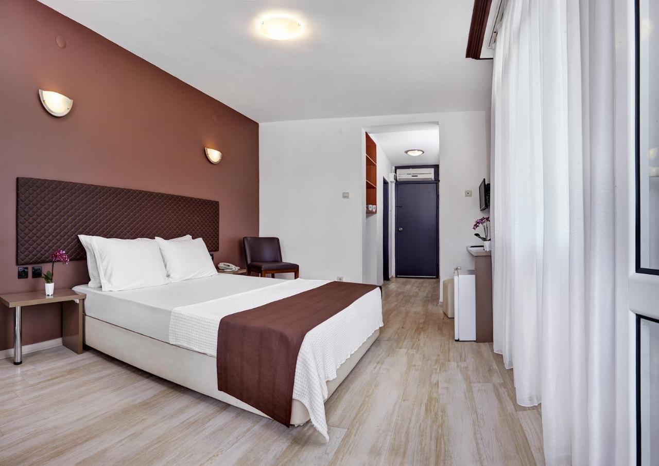 A 11 Hotel Çeşme Buitenkant foto